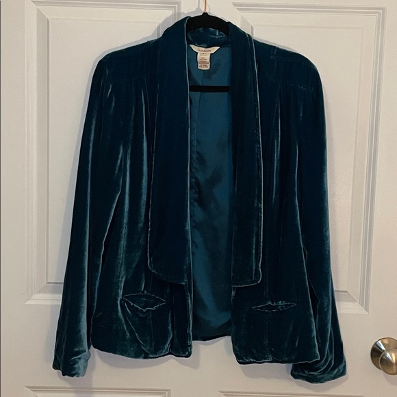 Sundance Jackets & Blazers - Sundance Teal Velvet silk Jacket Shawl Collar Pockets Women’s 6